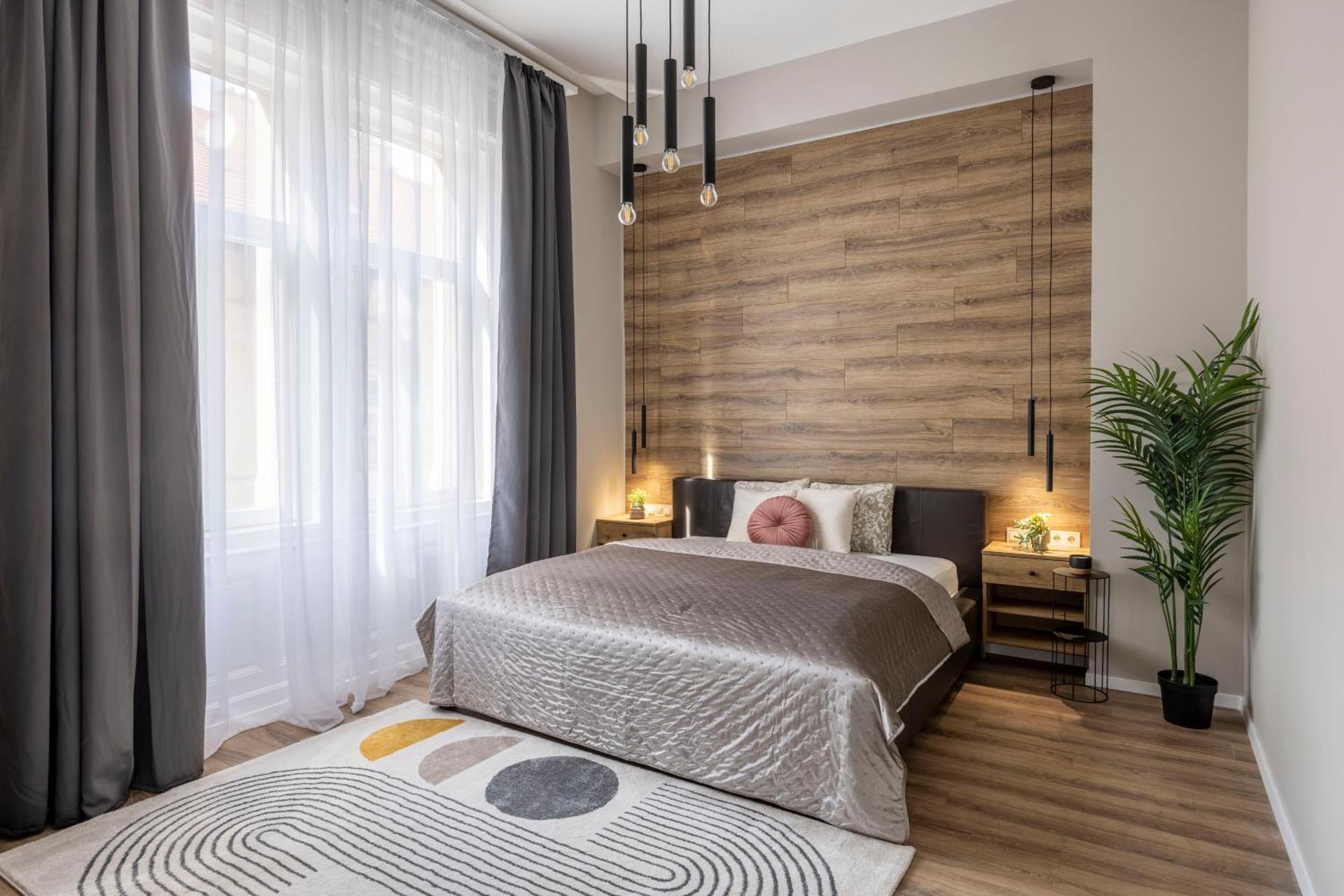 Exclusive Stylish Suite By Prestige Homes Next To The Oktogon Будапеща Екстериор снимка